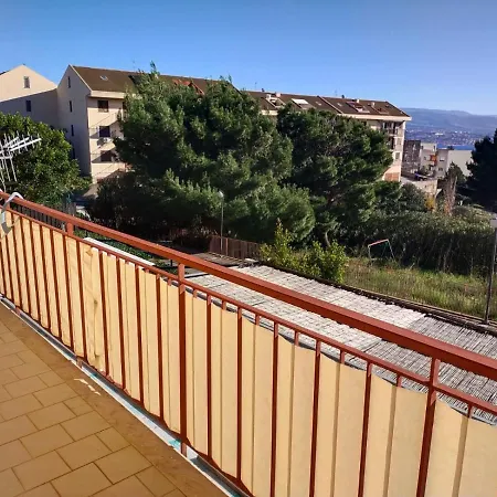 Casa Campus Apartment Messina Exterior photo